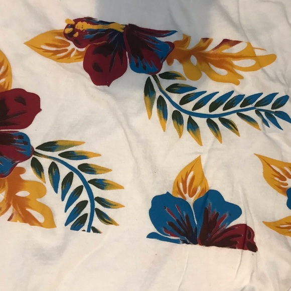 ☀️QUICKSILVER Tank - Picture 2 of 5